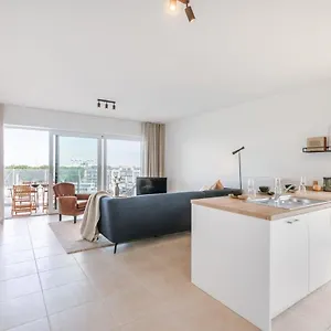 Huswell - Lovely New At The Harbor + Parking Apartment Brügge